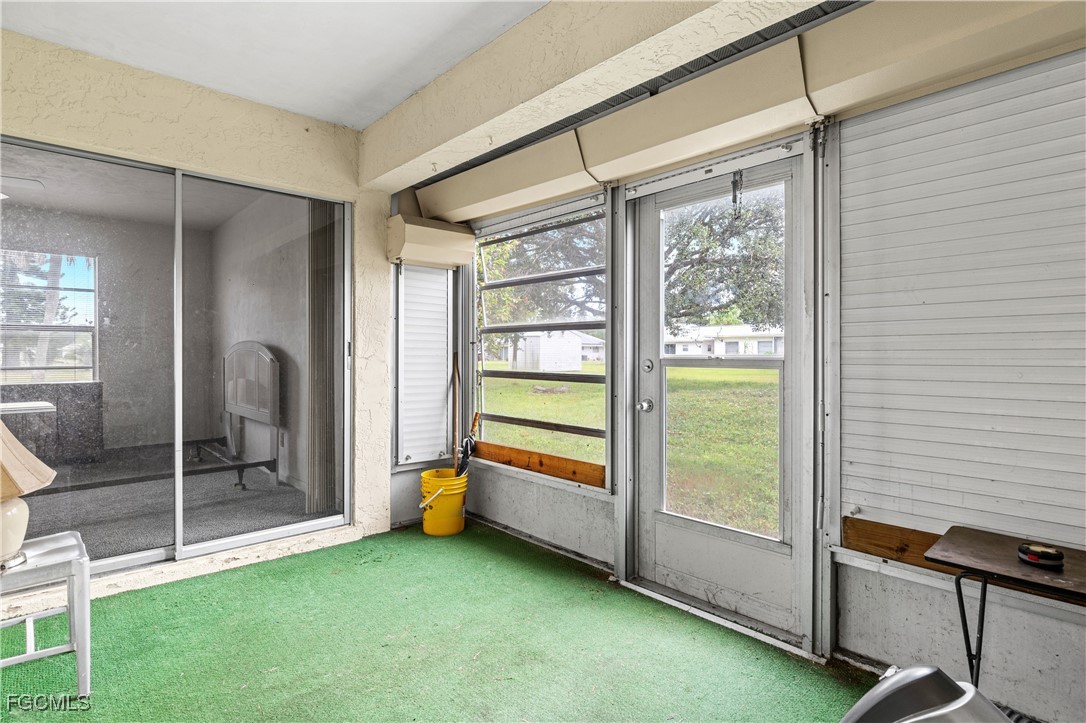 2 Bed Attached for Sale in Lehigh Acres, photo 10