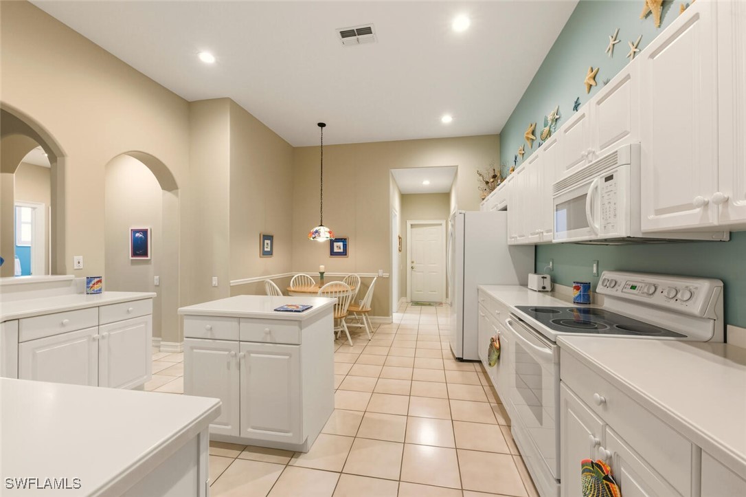 3 Bed Attached for Sale in Tarpon Cove, photo 10