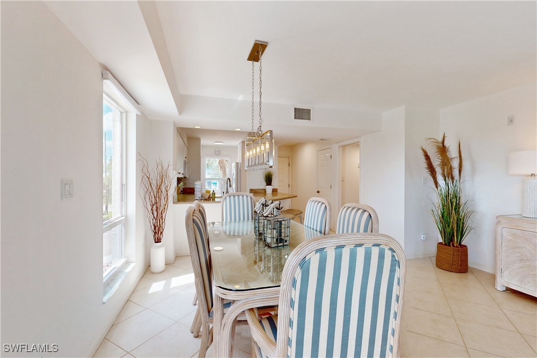 2 Bed Waterfront Home for Sale in Marco Island, photo 10