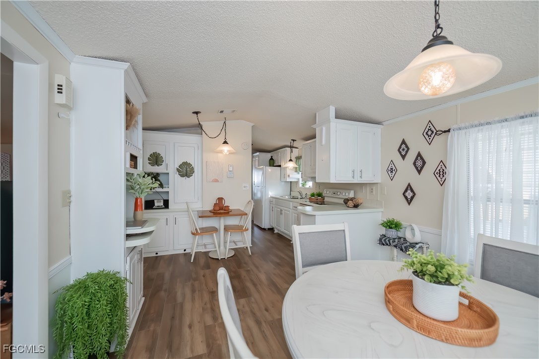 1 Bed ManufacturedHome for Sale in North Fort Myers, photo 10