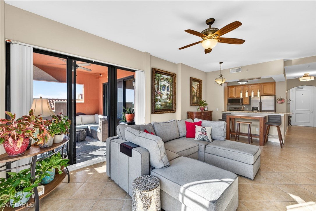 2 Bed Condominium for Sale in Estero, photo 10