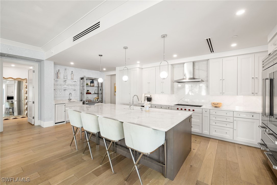 3 Bed Condominium for Sale in Naples, photo 10