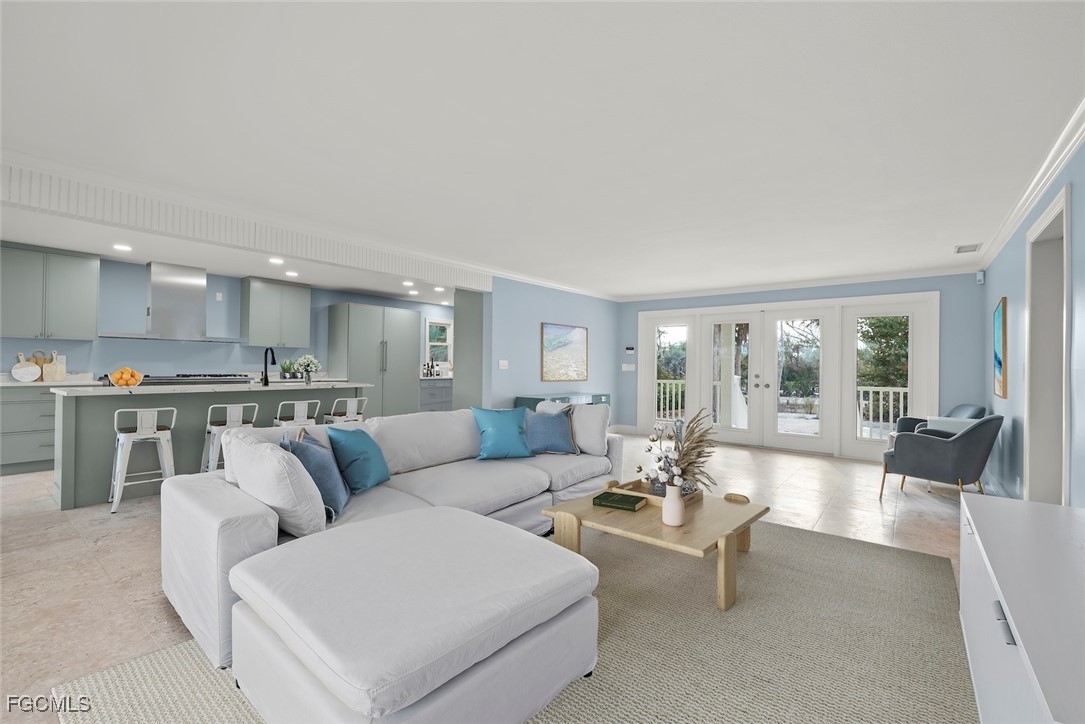 3 Bed Pool Home for Sale in Metes And Bounds, photo 10