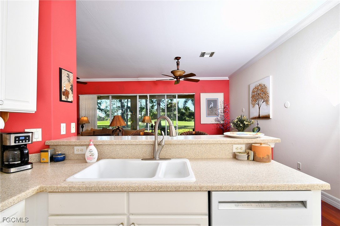 2 Bed SingleFamilyResidence for Sale in Westminster, photo 10