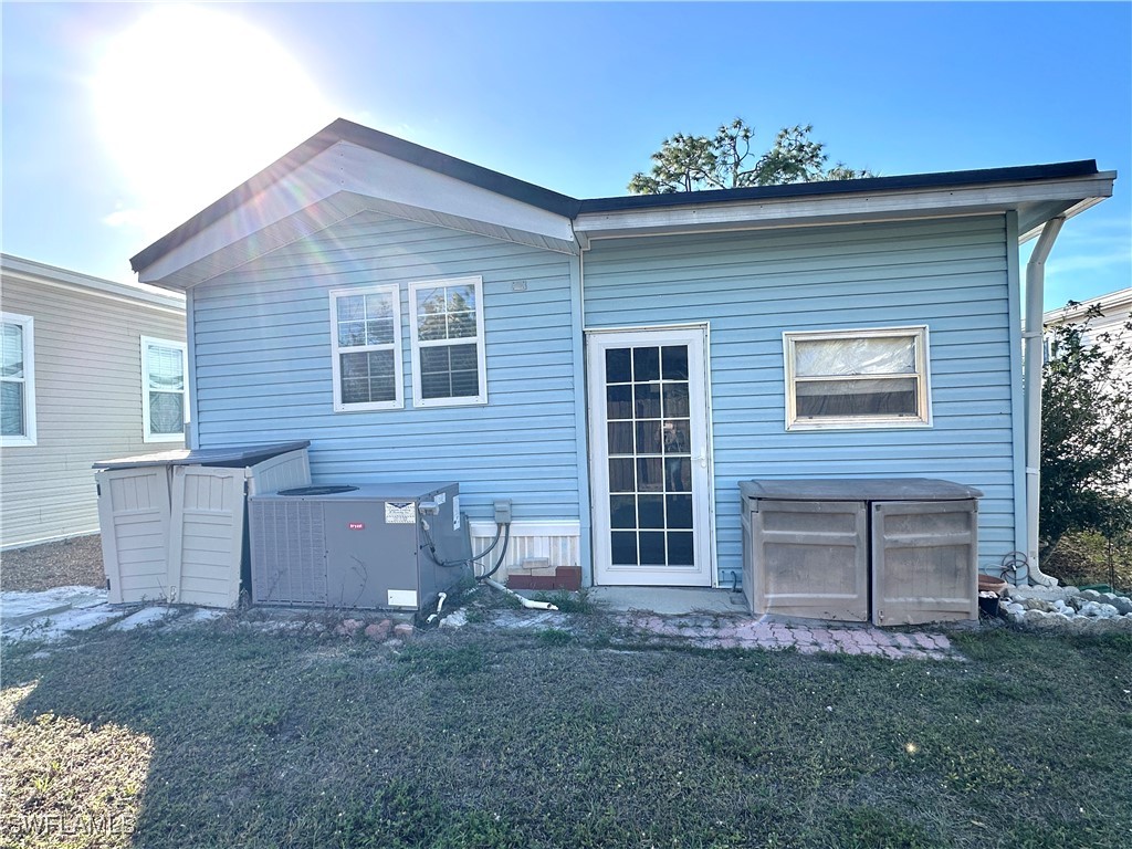 1 Bed ManufacturedHome for Sale in Estero, photo 10