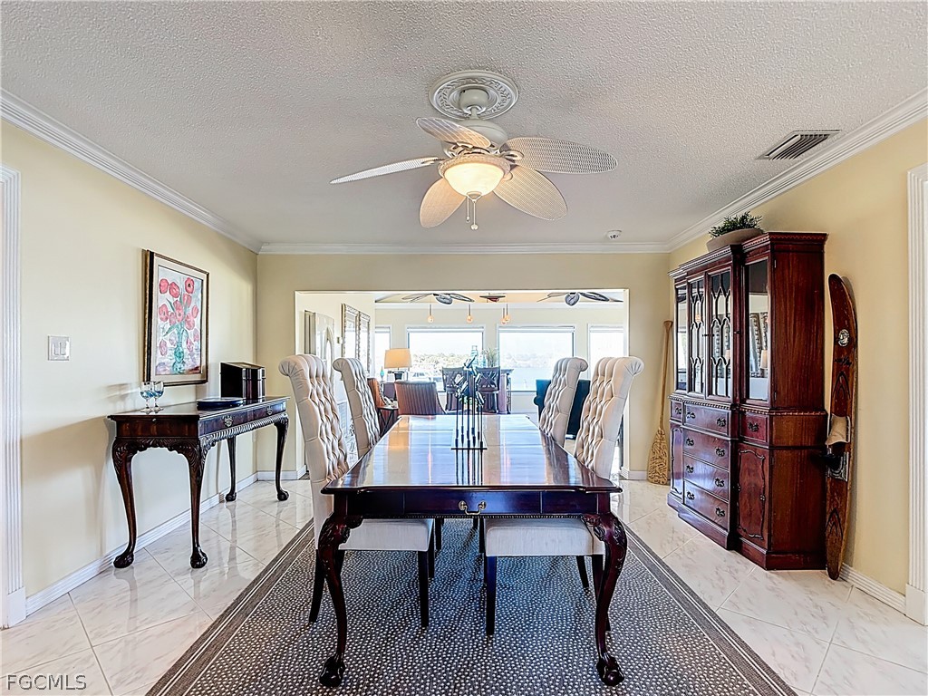2 Bed Waterfront Home for Sale in Labelle, photo 10