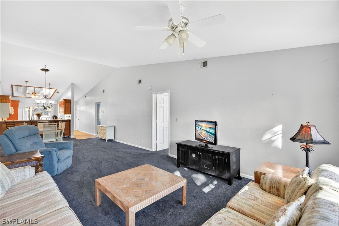 2 Bed Condominium for Sale in Winterpark, photo 10