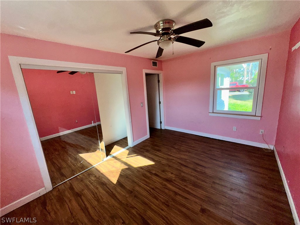 2 Bed SingleFamilyResidence for Sale in Naples, photo 10