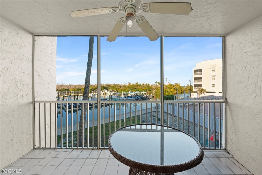1 Bed Waterfront Home for Sale in Captiva, photo 10