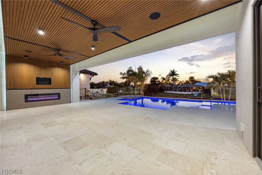 3 Bed Pool Home for Sale in Cape Coral, photo 10