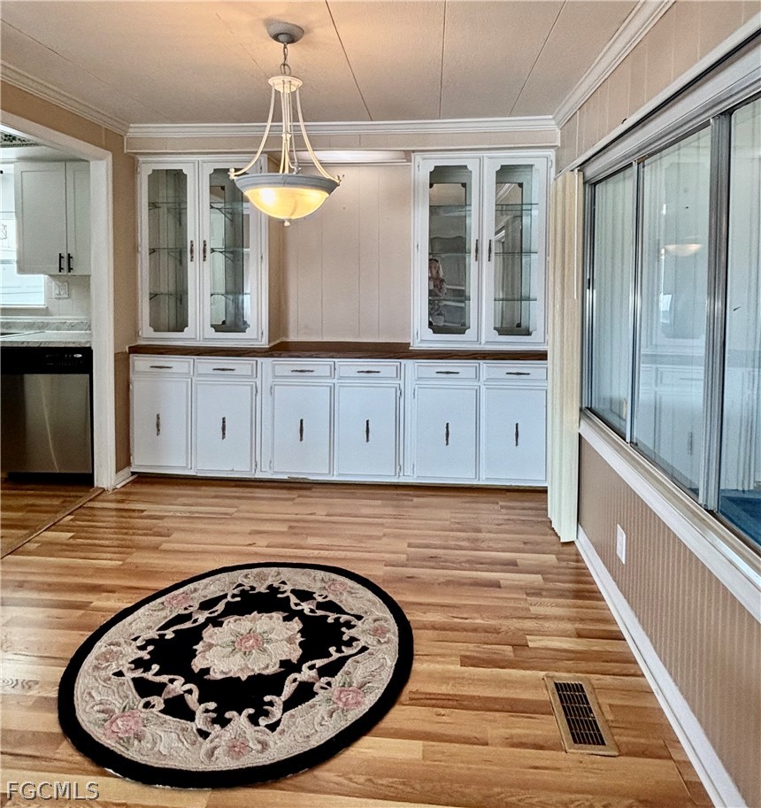 2 Bed ManufacturedHome for Sale in North Fort Myers, photo 10