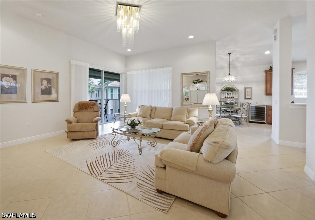 3 Bed Condominium for Sale in Juliana Village, photo 10
