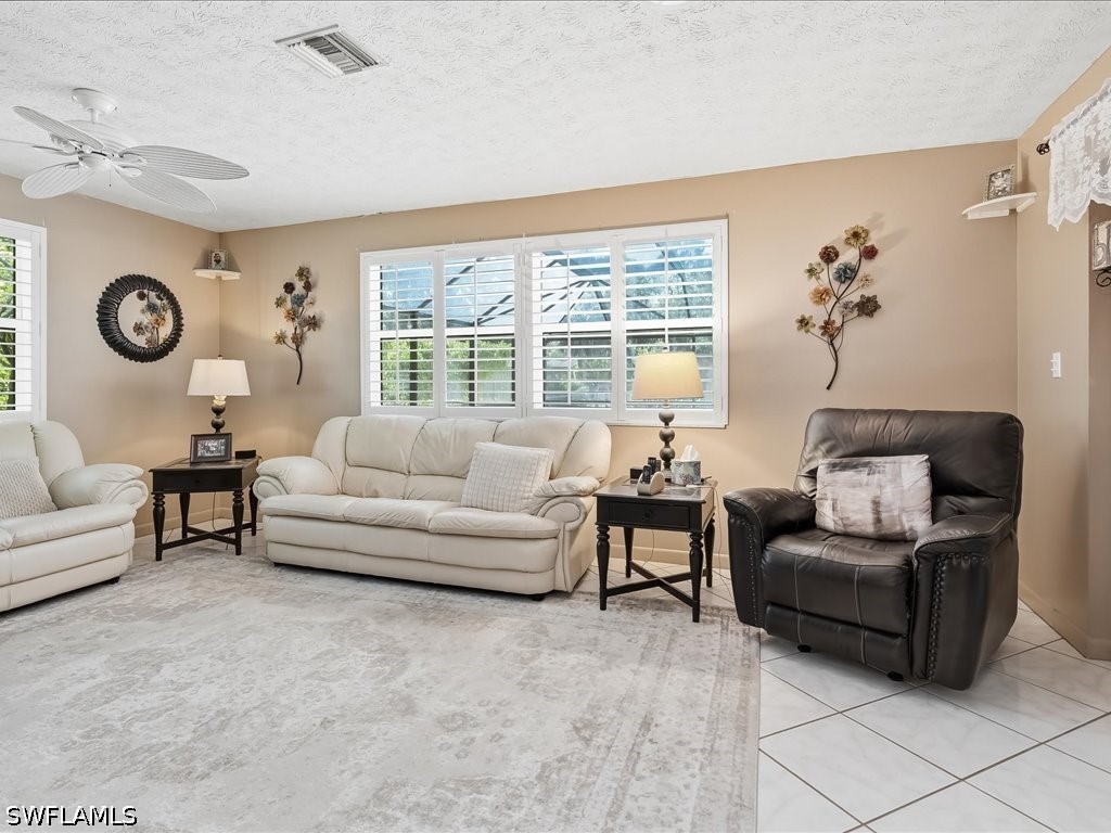 3 Bed Pool Home for Sale in Naples, photo 10