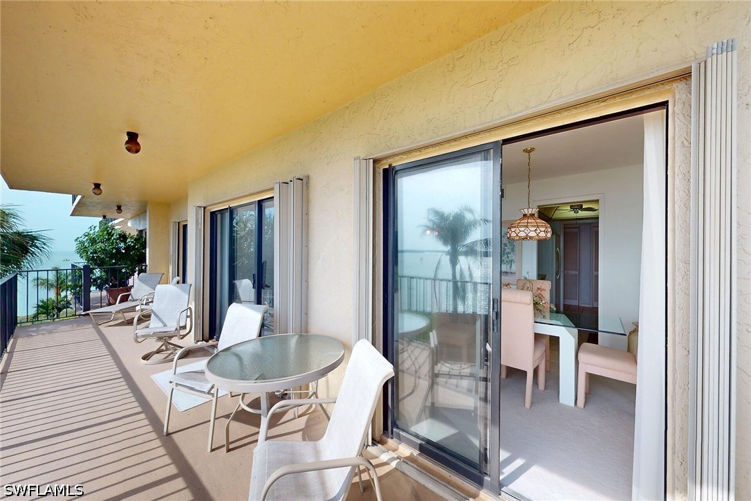 2 Bed Waterfront Home for Sale in Marco Island, photo 10