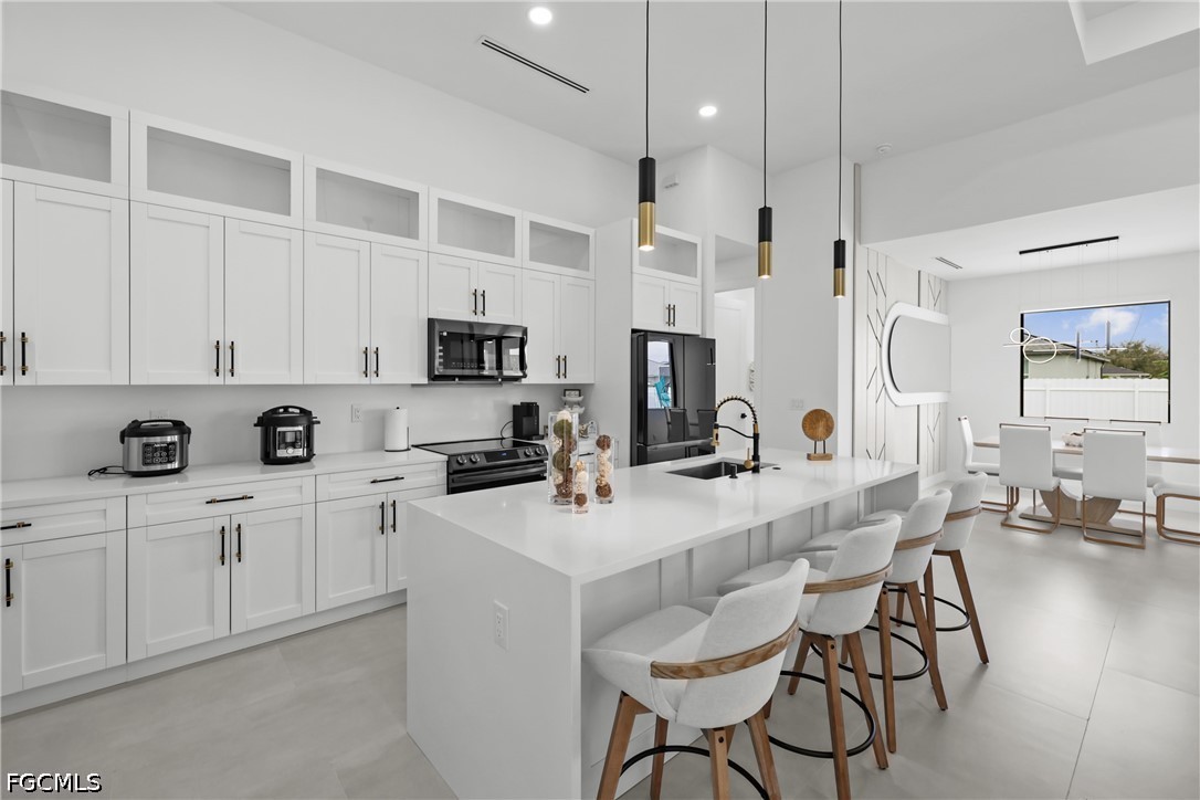 4 Bed Pool Home for Sale in Cape Coral, photo 10