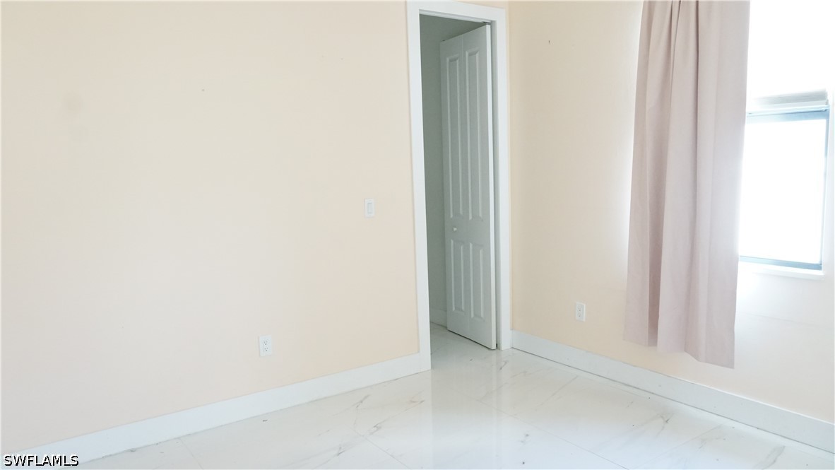 4 Bed SingleFamilyResidence for Sale in Cape Coral, photo 10