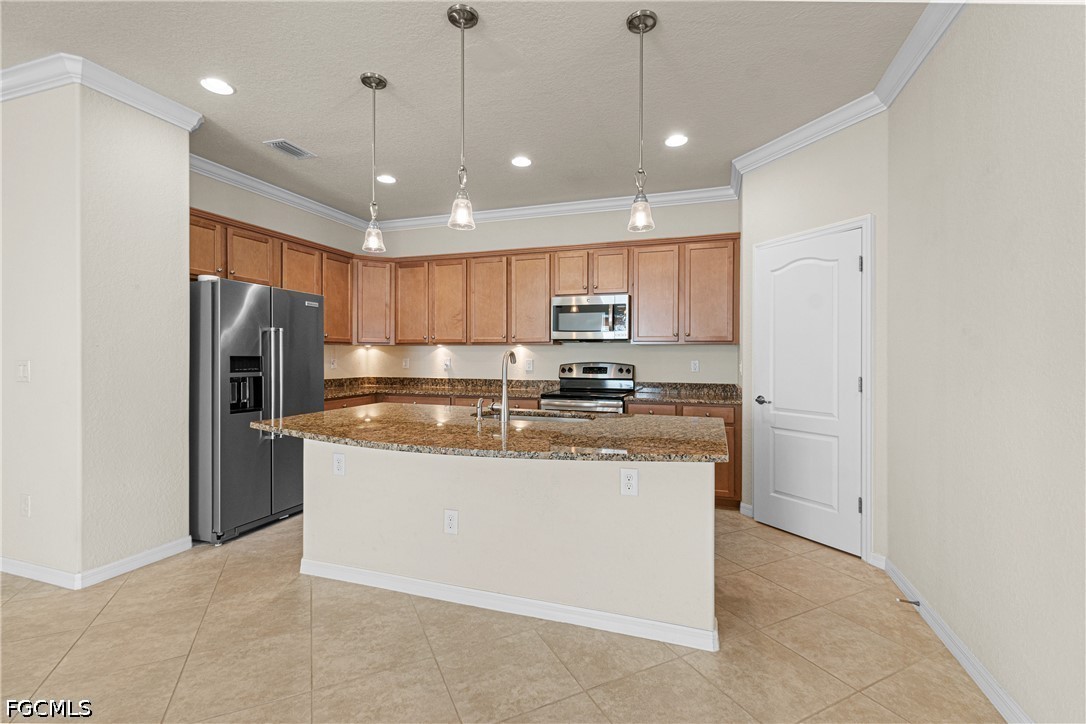 4 Bed Pool Home for Sale in Reflection Isles, photo 10