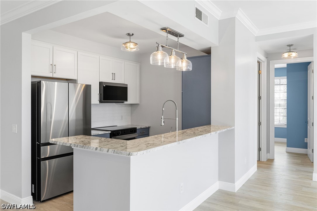 3 Bed Condominium for Sale in Estero, photo 10