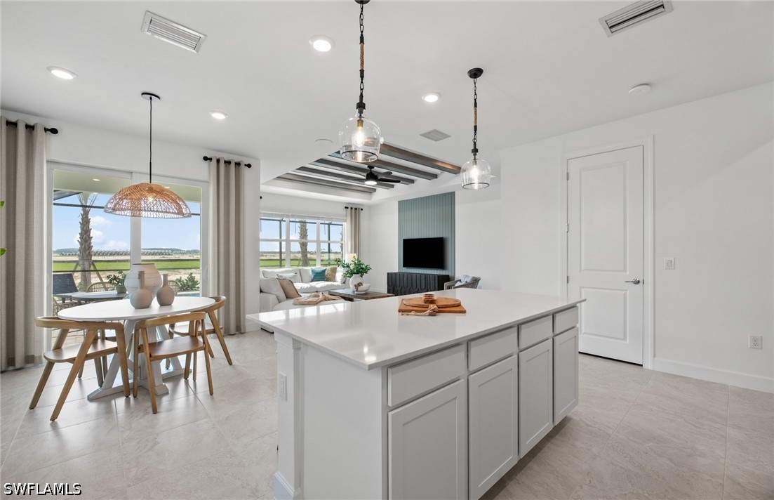4 Bed SingleFamilyResidence for Sale in Whispering Lakes, photo 10