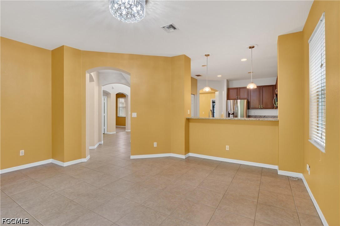 4 Bed SingleFamilyResidence for Sale in Fort Myers, photo 10