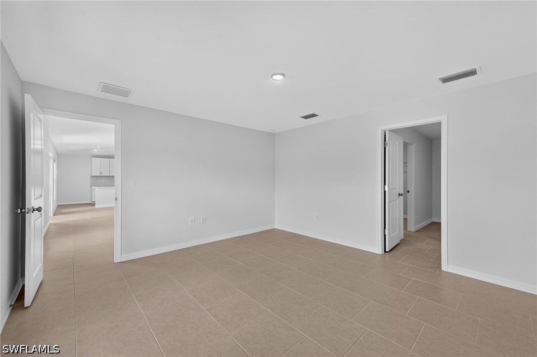 3 Bed SingleFamilyResidence for Sale in Crane Landing, photo 10