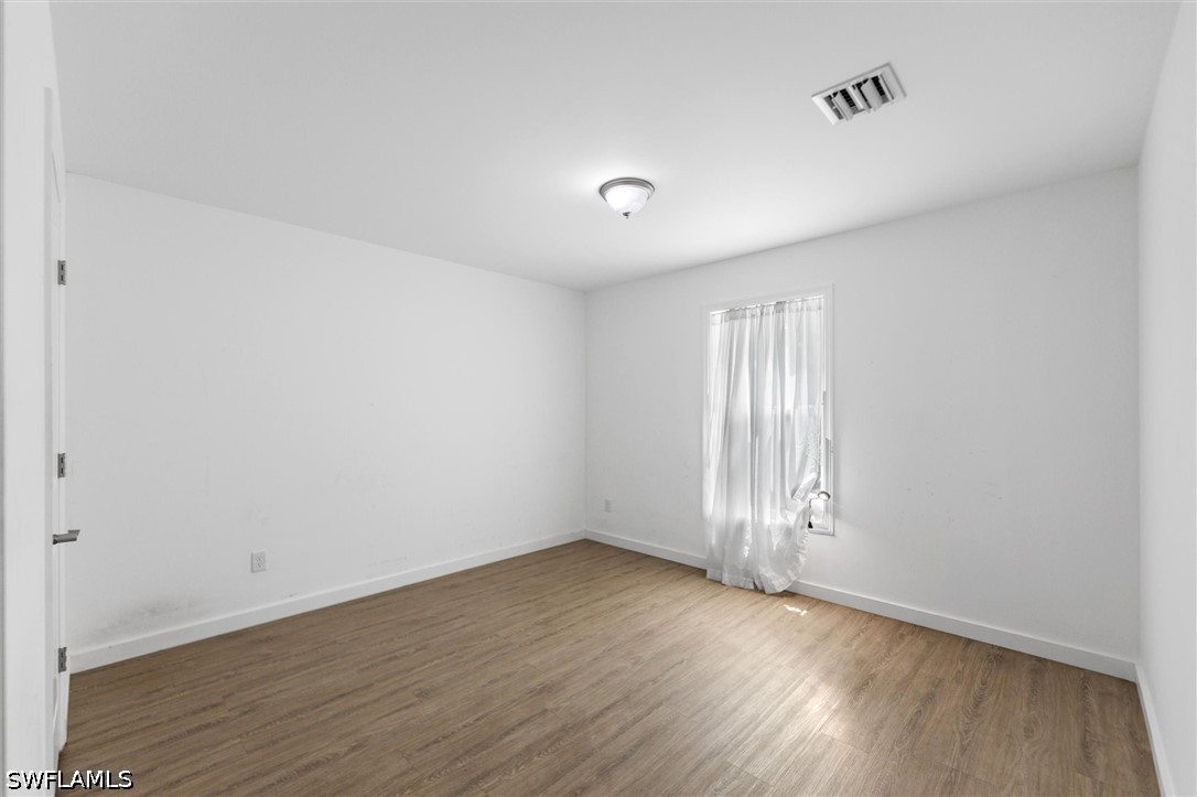 2 Bed ManufacturedHome for Sale in Lake Kelly, photo 10