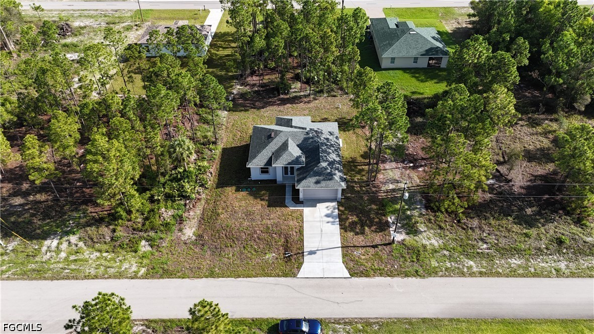3 Bed SingleFamilyResidence for Sale in Lehigh Acres, photo 10