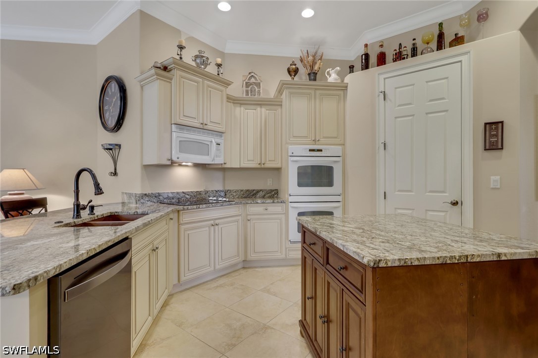 4 Bed Pool Home for Sale in Veridian, photo 10