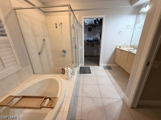 2 Bed Waterfront Home for Sale in Estero, photo 10
