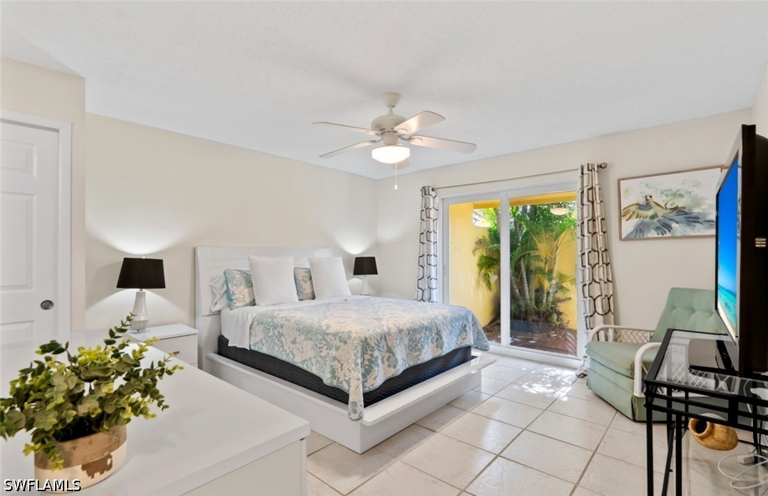 2 Bed Waterfront Home for Sale in Naples, photo 10
