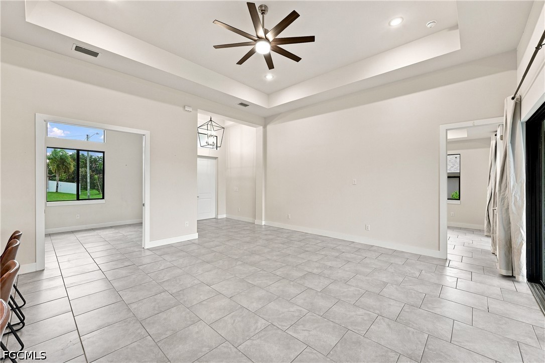 3 Bed SingleFamilyResidence for Sale in Cape Coral, photo 10