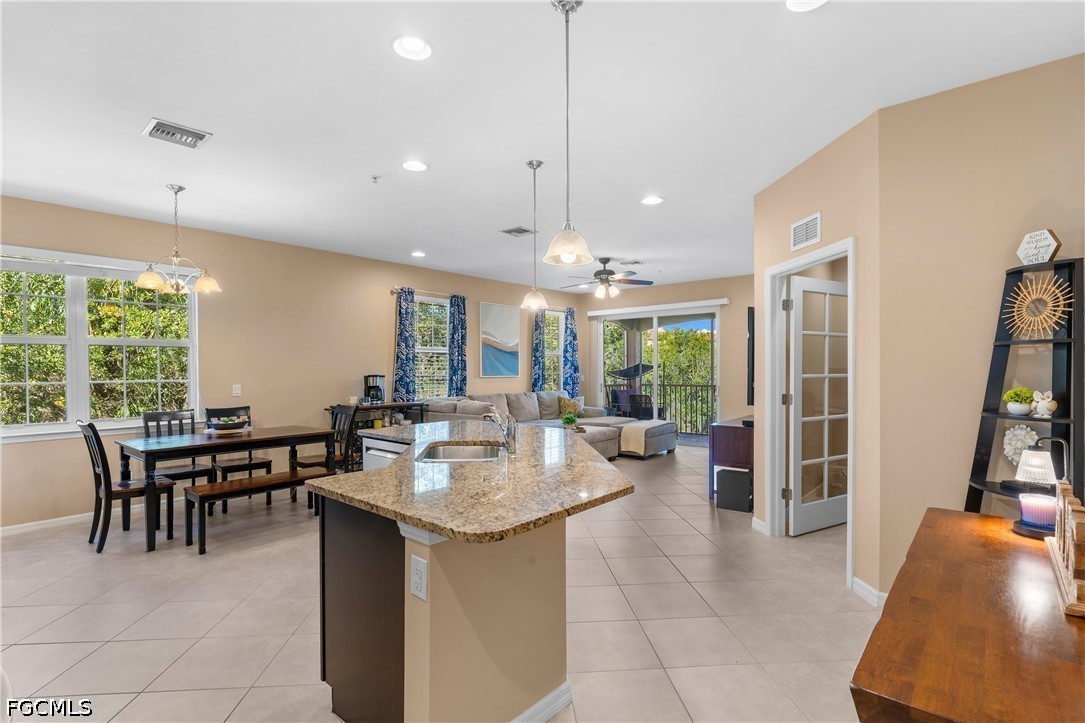 3 Bed Condominium for Sale in Fort Myers, photo 10