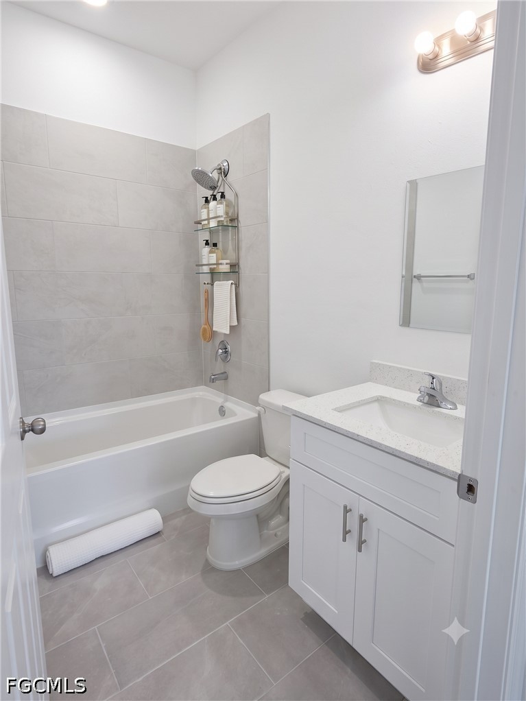 3 Bed SingleFamilyResidence for Sale in Lehigh Acres, photo 10