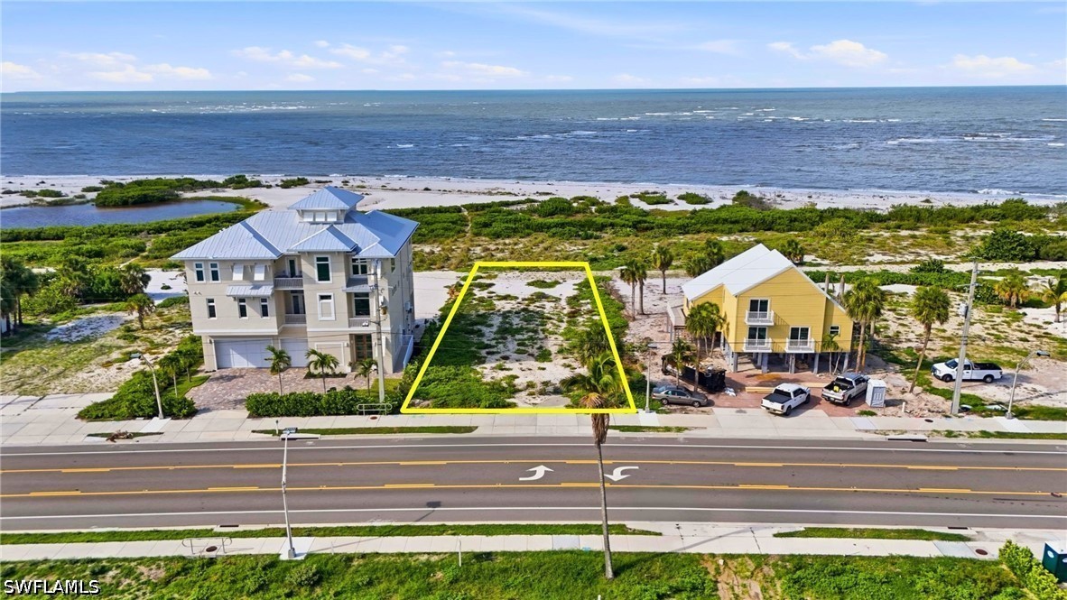 Waterfront Home for Sale in Grand Ole Man, photo 10