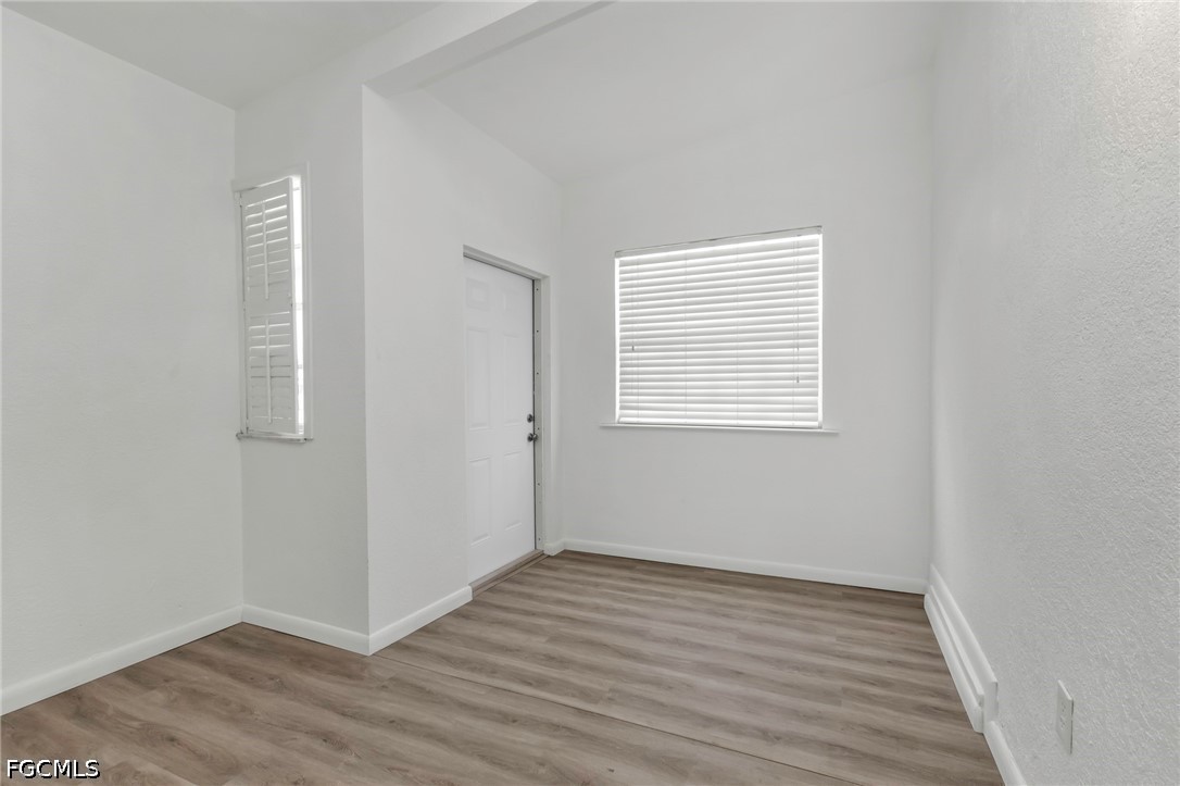 3 Bed SingleFamilyResidence for Sale in Port Charlotte, photo 10
