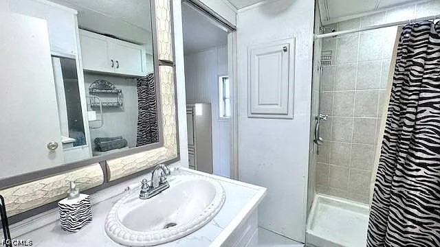2 Bed Waterfront Home for Sale in Old Bridge Village, photo 10