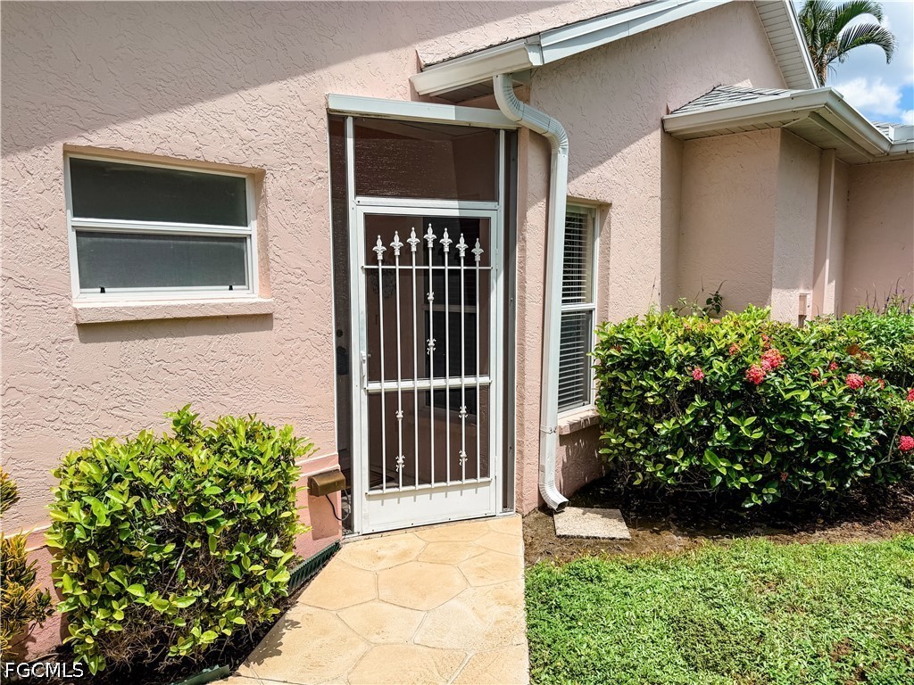 2 Bed SingleFamilyResidence for Sale in Estero, photo 10