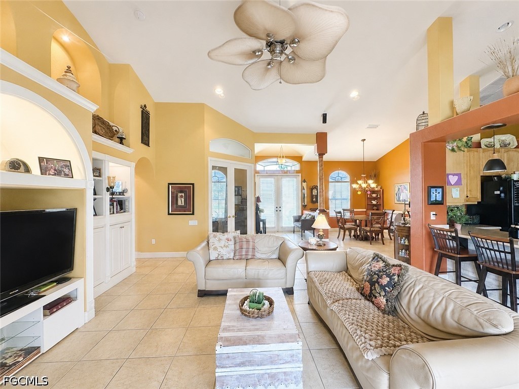 3 Bed Pool Home for Sale in Cape Royal, photo 10