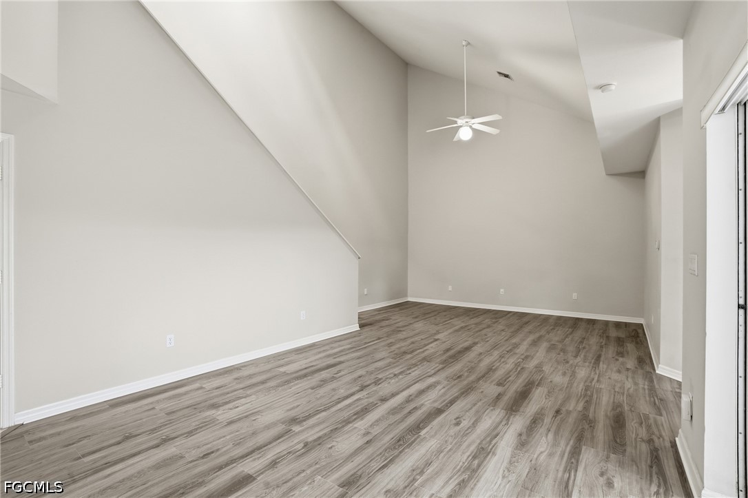 3 Bed Attached for Sale in Naples, photo 10