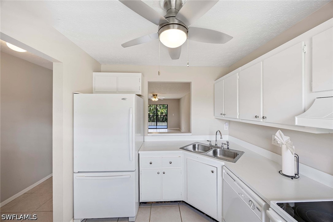 2 Bed Condominium for Sale in Naples, photo 10