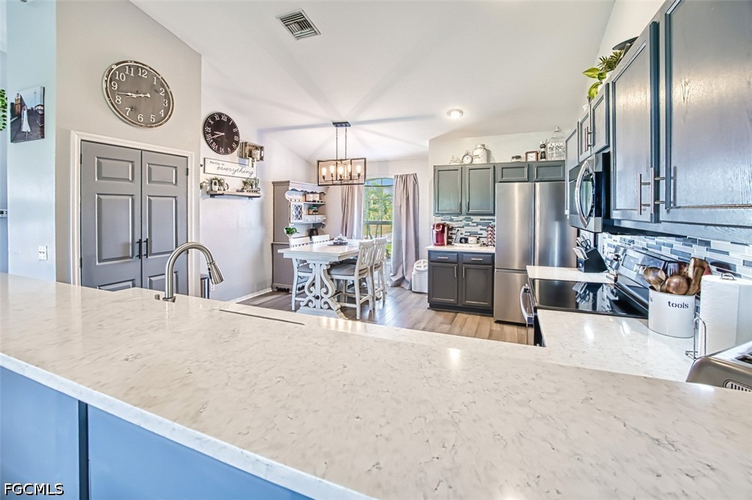 4 Bed SingleFamilyResidence for Sale in Cape Coral, photo 10