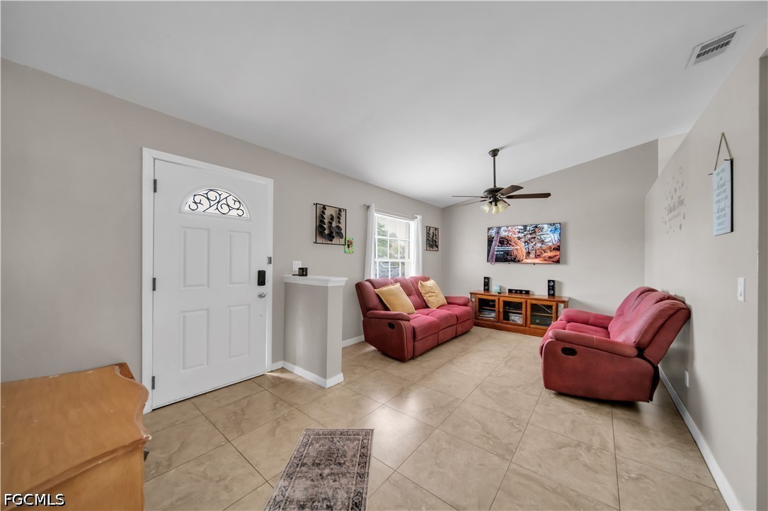 3 Bed Pool Home for Sale in Cape Coral, photo 10
