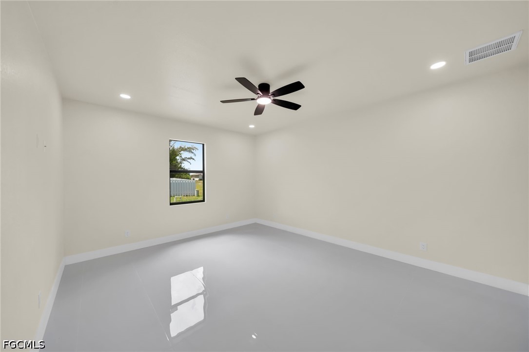 4 Bed SingleFamilyResidence for Sale in Cape Coral, photo 10