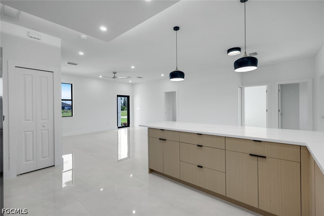 4 Bed SingleFamilyResidence for Sale in Cape Coral, photo 10