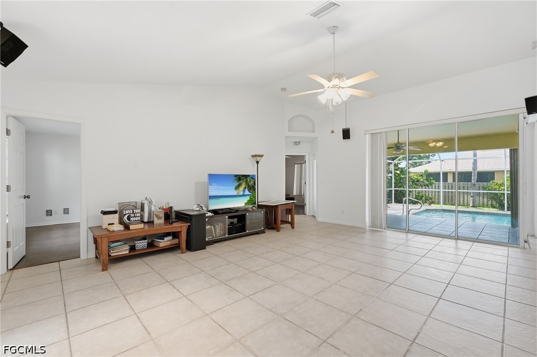 3 Bed Pool Home for Sale in Cape Coral, photo 10