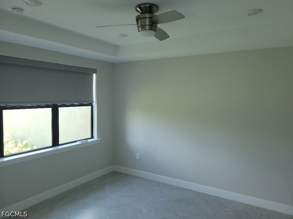2 Bed Attached for Sale in Esplanade Lake Club, photo 10