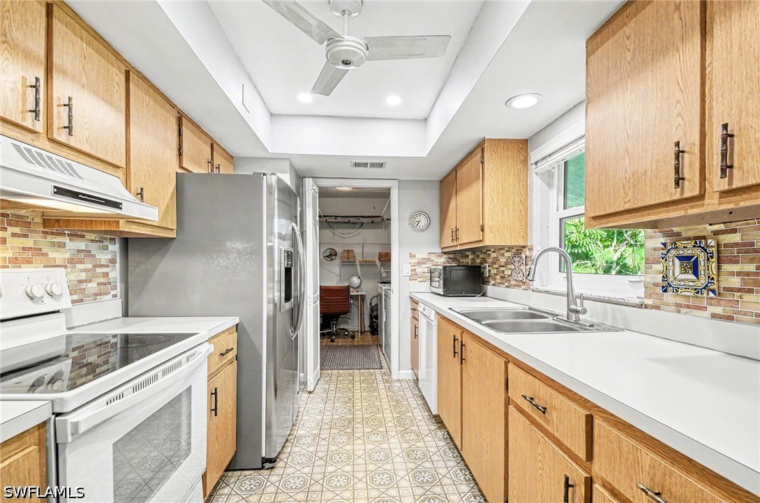 2 Bed Condominium for Sale in Park Place, photo 10