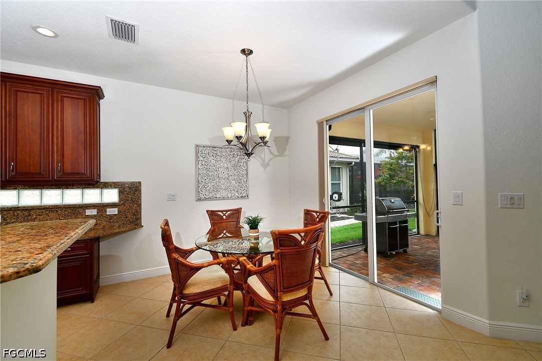 3 Bed SingleFamilyResidence for Sale in Estero, photo 10