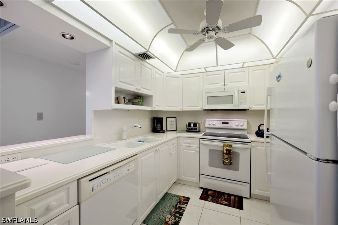 2 Bed Waterfront Home for Sale in South Seas, photo 10