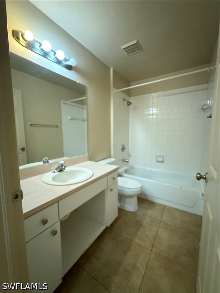 2 Bed Duplex for Sale in San Carlos Park, photo 10